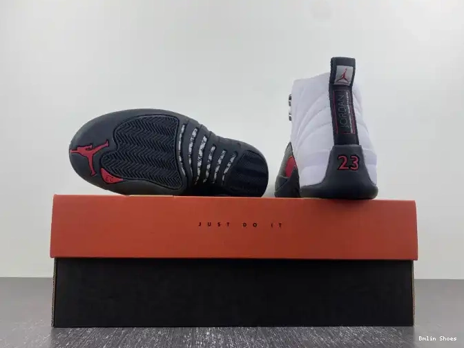 Bmlin Air Red Jordan Taxi CT8013-162 12 0523
